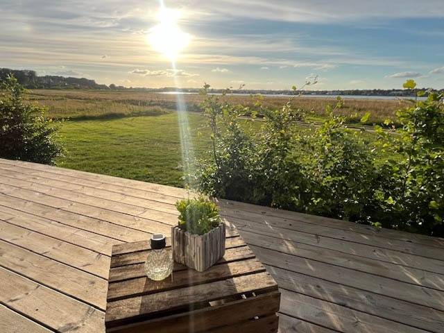 Vacation home with barbeque, patio & yard | Sea view — photo 2