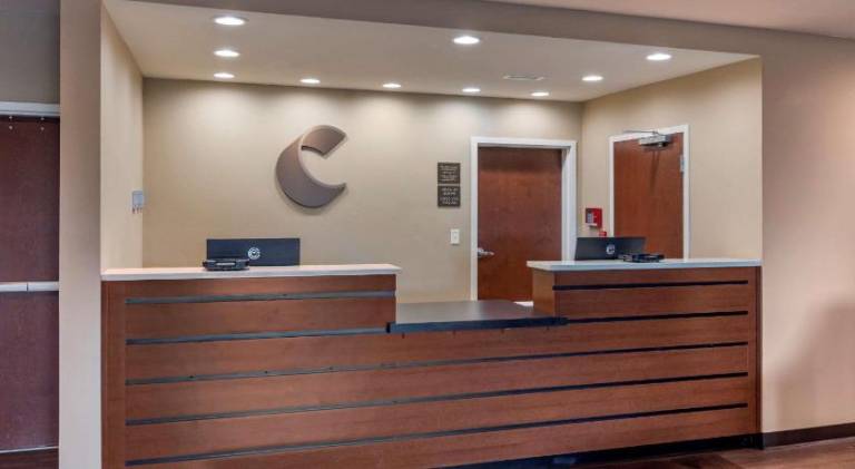 Comfort Inn & Suites Charlottesville Hollymead Town Center — photo 5