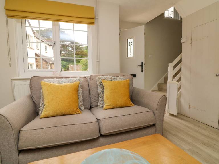Family-friendly nice cottage with garden | Beach view | Pets are welcome — photo 4