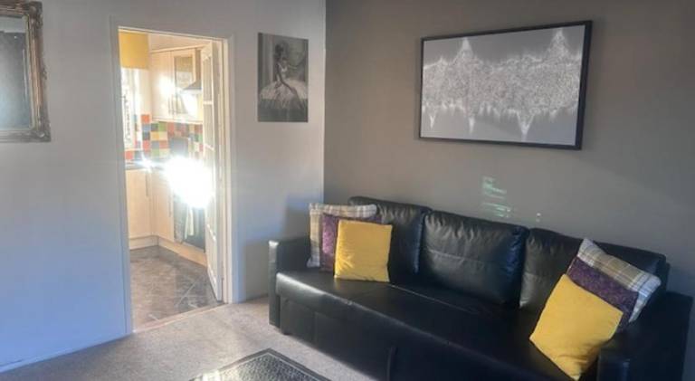 Villa with garden in Ipswich