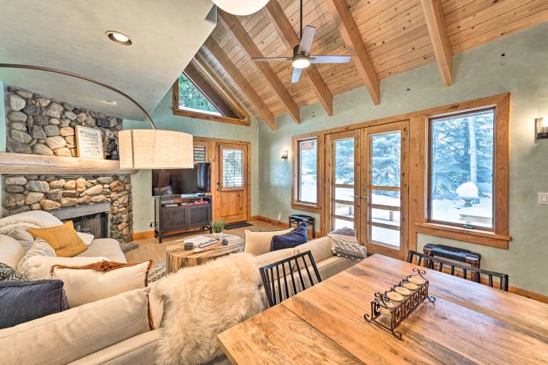 Sun Valley Family House w/ Fire Pit & Grill! — photo 4