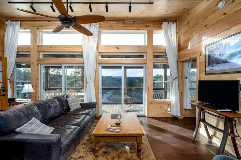 House  Blue Ridge
