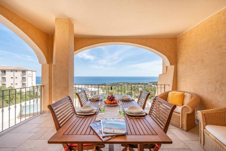 Fully equipped wonderful holiday apartment with patio & yard | Sea view | Dogs allowed — photo 2