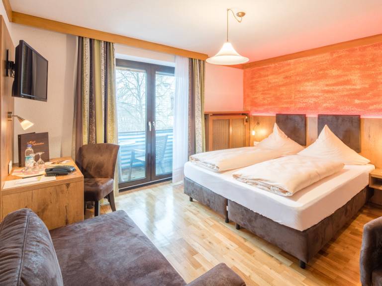 Landgasthof Zum Schildhauer OHG (DE Halfing) - Mayer Christine - 3004 — photo 4