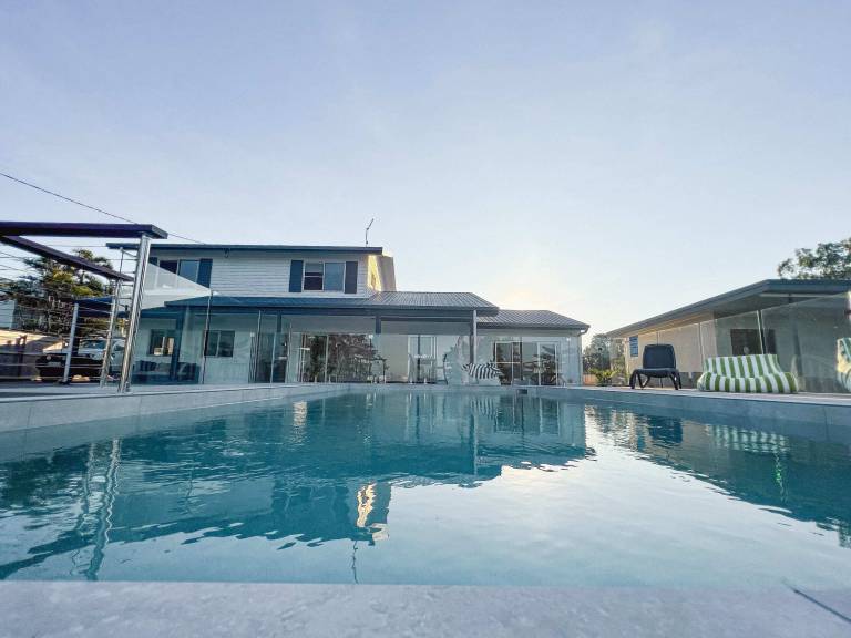 House  Kurrimine Beach