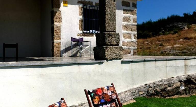 Chalet with private pool, garden & patio — photo 4
