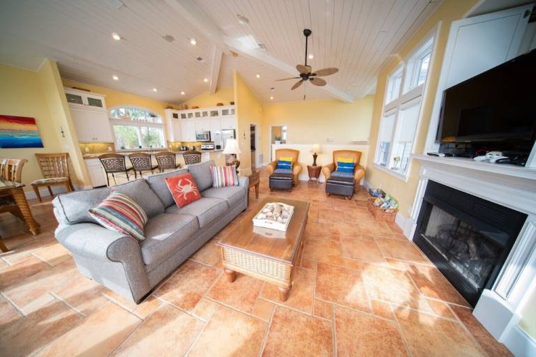 House Saint George Island