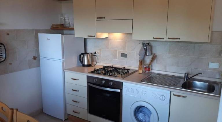 House with 1 room for 4 persons — photo 3
