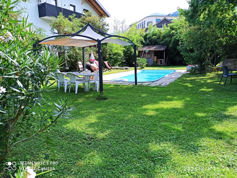 Holiday Apartment 'Annabelle' with Shared Pool, Shared Garden and Wi-Fi — photo 3