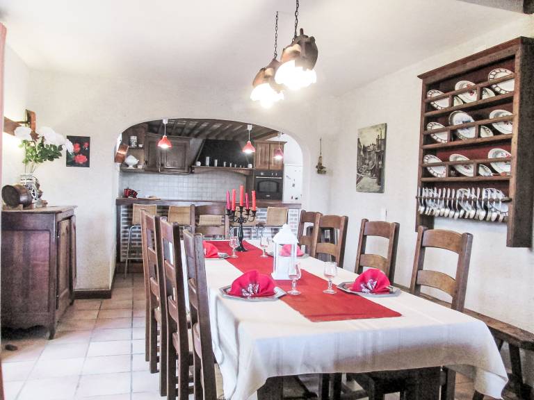 Fully equipped vacation home with terrace, private pool & yard | Pets are welcome — photo 3