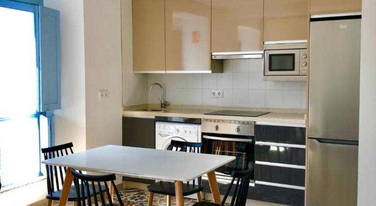 Rental apartment with 3 rooms for 6 persons — photo 2