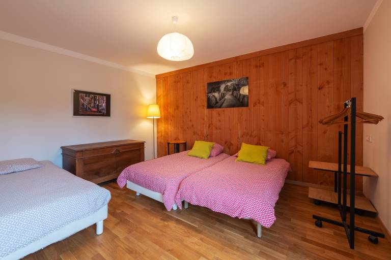 Family-oriented charming house with grill, terrace & garden | Pet-friendly — photo 4
