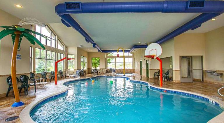 Sleep Inn & Suites Madison - Monona — photo 2