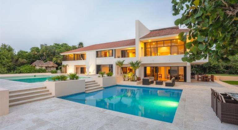 Casa Playa Cozumel - Luxury Beachfront Villa in Cozumel