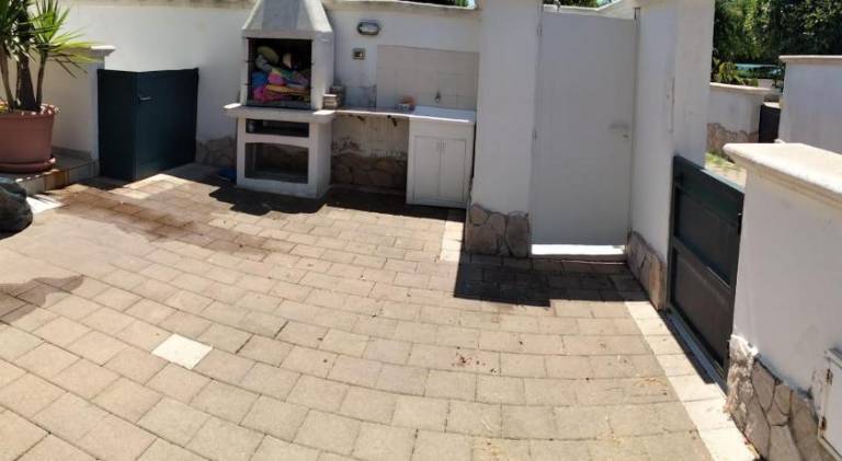 Charming rental apartment | Close to the beach | Pet-friendly in Patu