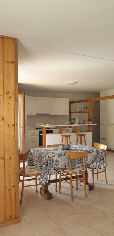 Apartment with garden | Garden view — photo 5