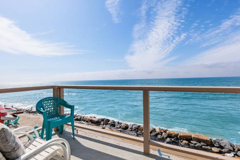 Condo Oceanside