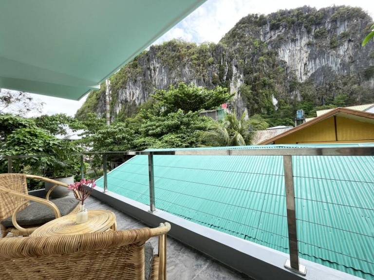 Villa with patio & private pool | Suitable for remote work — photo 5