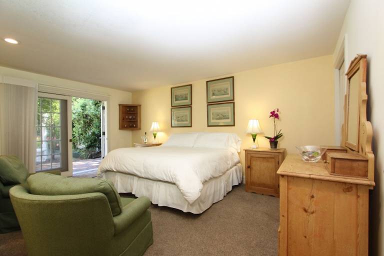 Bed and breakfast  Camp Meeker