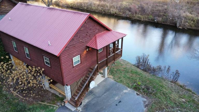 Cabin Sylva
