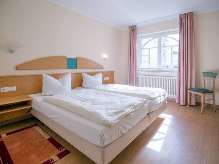Ferienwohnung mit 2 Schlafzimmern und Balkon — photo 4