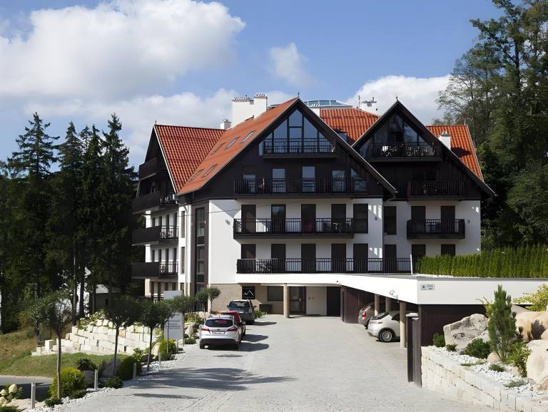 Rental apartment with patio & yard | Pets allowed in Szklarska Poreba