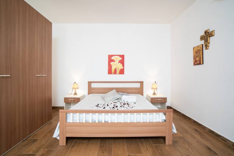 Apartment 'Nerino' with Private Terrace, Wi-Fi and Air Conditioning — photo 2