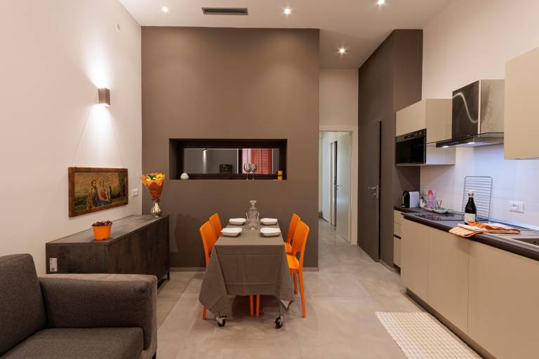 Apartment 'La Casetta Del Cuore' with Private Backyard, Wi-Fi and Air Conditioning — photo 2