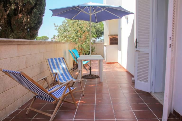 Children-friendly villa with yard & BBQ | Garden view | Pets are welcome — photo 5