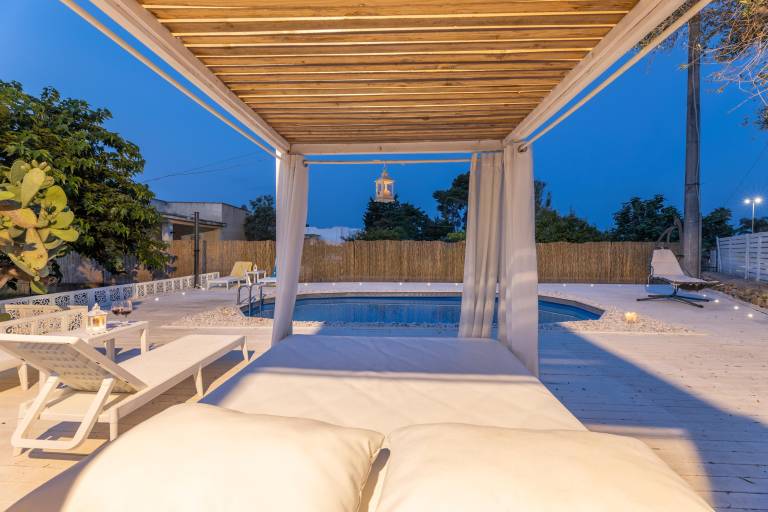 Charming villa with private pool, barbecue & garden | Pets are welcome — photo 3