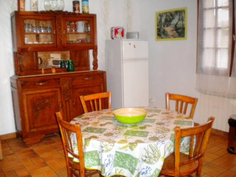 Cottage with grill & garden — photo 4
