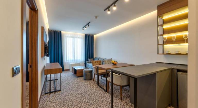Serviced apartment with terrace, sauna & garden — photo 4