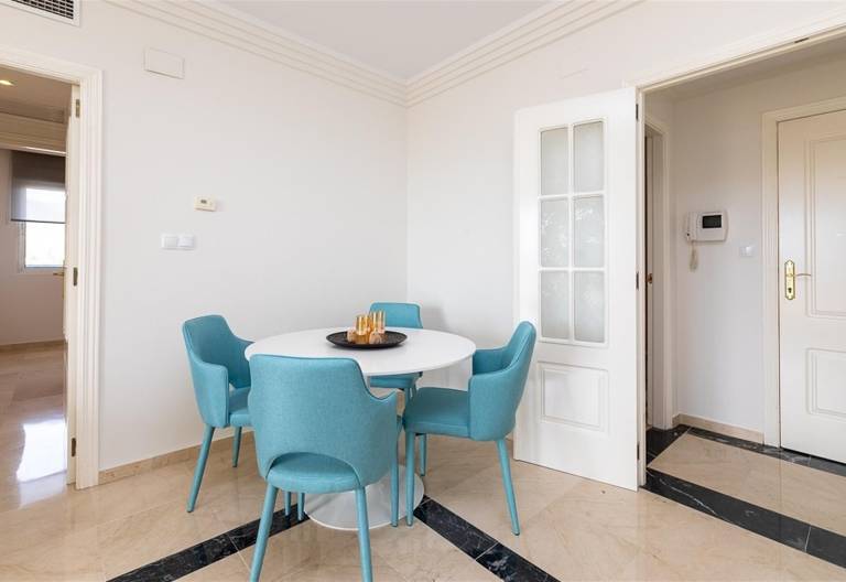 Rental apartment with terrace & pool | Sea view — photo 4
