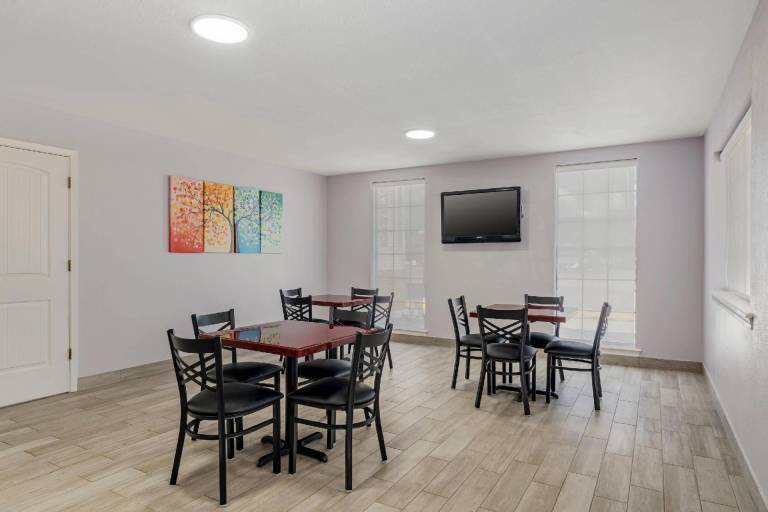 Quality Inn & Suites New Boston - Texarkana West — photo 5