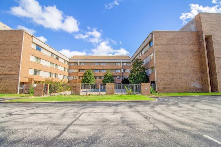 Apartment Tulsa