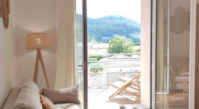 Rental apartment with patio | Pets are welcome — photo 2