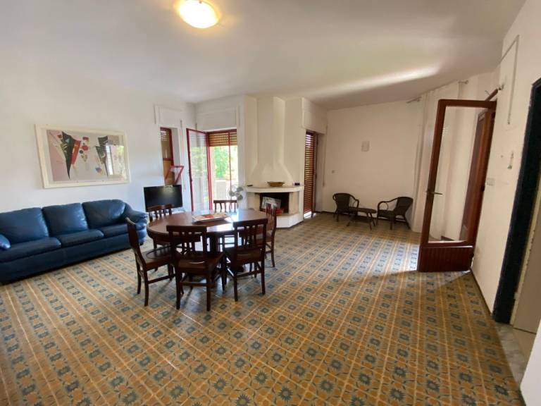 Children-friendly holiday apartment with patio & garden | Close to the beach | Pets allowed — photo 2