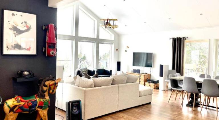 Villa with jacuzzi & pool | Pets are welcome — photo 2