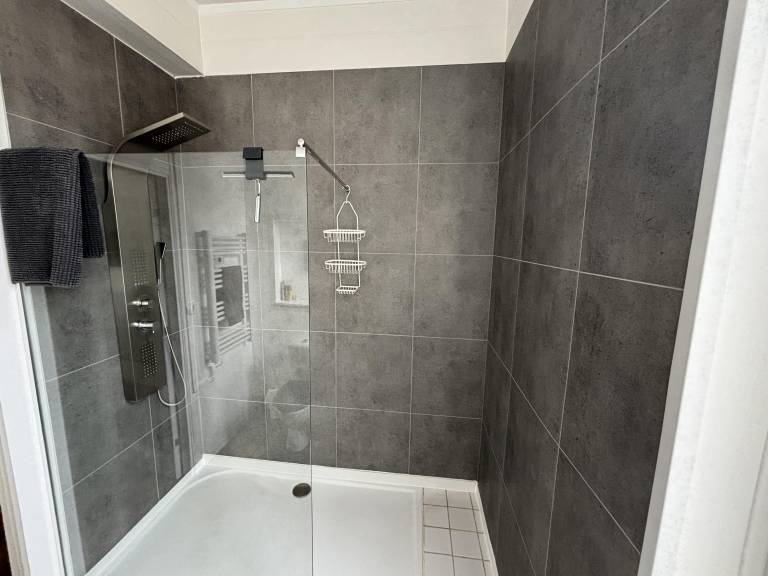 2 Bed-Roof Terrace-Town Centre-Pets — photo 3