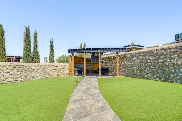 Family-Friendly El Paso Home: Hike, Shop & Explore — photo 2