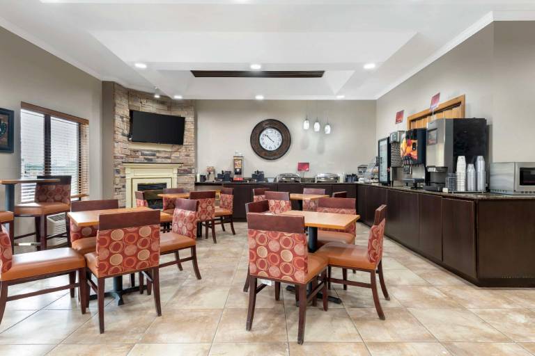 Best Western Plus Albert Lea I-90/I-35 Hotel — photo 3