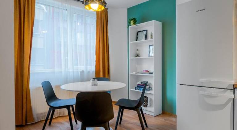 Holiday apartment | Next to Alexander Nevsky Cathedral | Pets allowed — photo 4