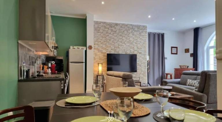 Rental apartment with terrace — photo 3