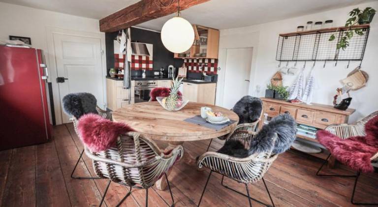 Ample vacation home | Pet-friendly — photo 2