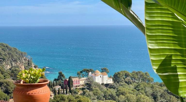 LA CASA BLUE, Mediterranean Boutique-Villa in Santa Cristina Beach in Lloret de Mar