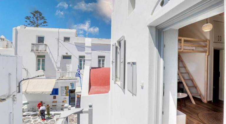 Apartment with patio | Perfect for remote work — photo 4