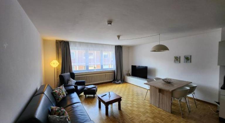 Charming holiday apartment | Next to Cologne Cathedral | Pets are welcome — photo 2