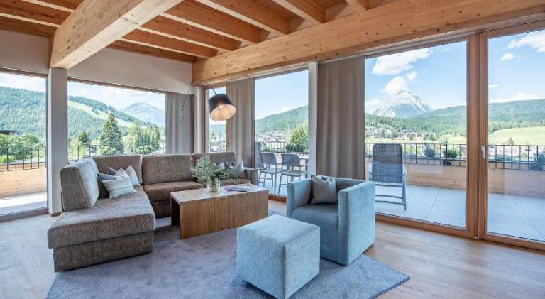 Lovely serviced apartment with patio & sauna | Pets are welcome — photo 3