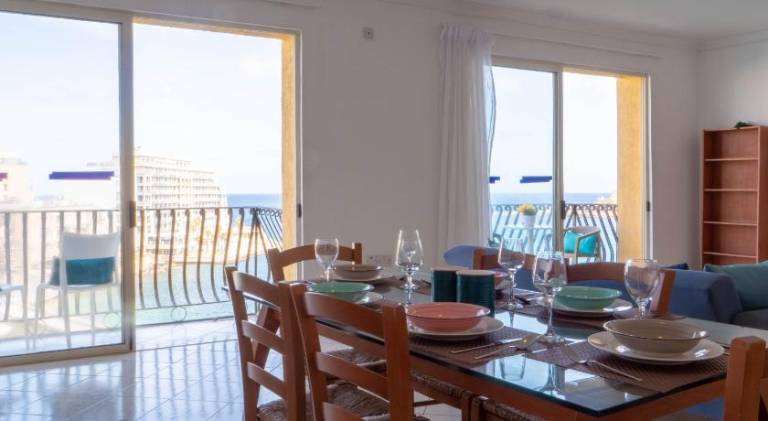 Apartment with grill & terrace — photo 4