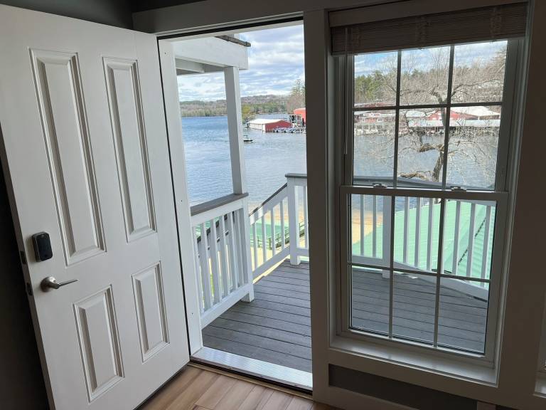 Condo Laconia